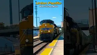 💪 💪 Union Pacific Freight Train Thundering Through West Chicago