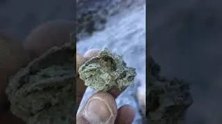 Topaz clusters
