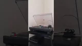 Moloko 'Pure Pleasure Seeker' (Murk Deep South Mix). 2000 The Echo Label Ltd.