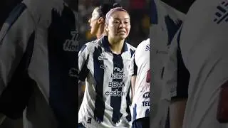 KATTY HUYE DE LOS ABUCHEOS🫢 #ligamxfemenil #ligamx #rayadas #rayados #futbol #mexico #tigres #mty