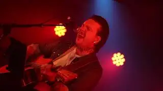 Clint Boge live at Alter in Hobart performing Hurt by Nine Inch Nails & Johnny Cash
