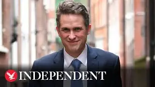 Gavin Williamson under pressure to resign after education chief quits