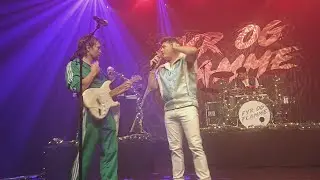 Fyr og Flamme: Julekys - Live fra Horsens Ny Teater (December 2025)