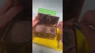 This kinetic sand treasure chest is FULL of surprises #kineticsand #asmr #toys #unboxing #treasure