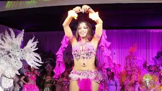 HOLLYWOOD CARNIVAL 