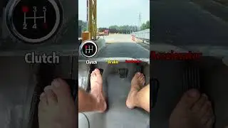 When passing the toll gate, you must slow down to avoid accidents #car #tips #shortsvideo #driving