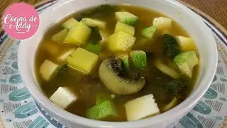 Rendidora, económica y con sabor de Hogar, SOPA DE PAPA, CHAMPIÑONES Y ESPINACAS | Cocina de Addy
