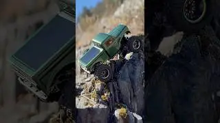 Watch the new Ascent 18 climb ￼#offroad #short #shortvideo #rccrawler