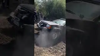 jeep zJ 5.2v8 #offroadtrack