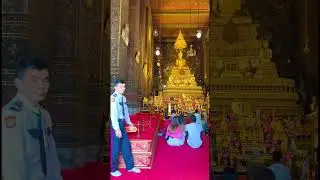 Golden Temples&hearts;️😍 #travelshorts #thailand #temple #asia #explore #discover #viral #vlog #travel