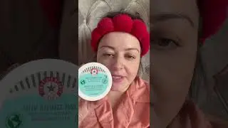 First aid beauty facial pads 🩵🤍 #skincare #firstaidbeauty #skincareroutine
