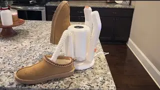 Remove moisture and dry your shoes and boots 