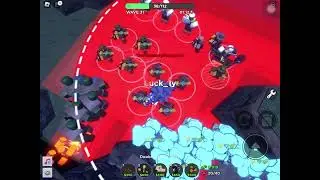 Tower Defense Simulator with Hunter and Crook boss, tower supports, and molten mode.