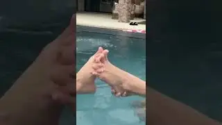 Free Feet