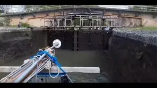 vlog 27 Sailboat Seahorse running a ground in Canal du midi