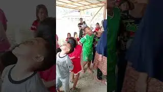lomba mkn kerupuk HUT ke-79 RI
