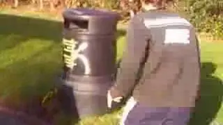 shaun runnin inot bin ( funny)