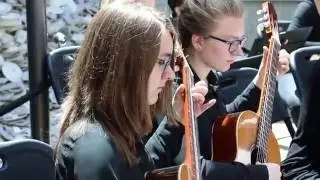 March Antico - R. Charlton, gespeeld door NJGO en Ponticello o.l.v. Peter Constant
