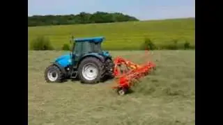 landini 5-100h avec faneuse kuhn 8 toupies