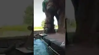 Splash Mountain at Disneyland in 15 Seconds | #disneyland #splashmountain #shorts