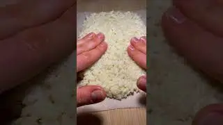 Chips di riso al forno