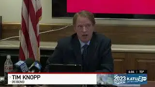 Oregon Senate Republicans Stage Walkout