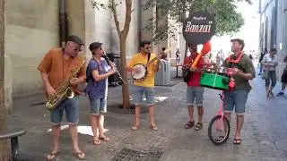 FANFARE BANZAI - L'Estaca