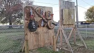 Axe Throwing Water Board #throwingaxes #axethrowing #throwingknives #knifethrowing 