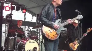 9. Big Pete- In love with a feelin'- Bluesmoosefest Groesbeek 28 april 2013