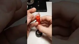 Réaliser une microboucle avec un trombone 📎