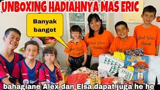 BUKA BANYAK HADIAHNYA  MAS ERIC DI ULANG TAHUNNYA YANG KE 10 ( ALEX DAN ELSA DAPAT JUGA)