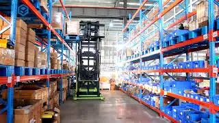VNA 3 way electric stacker