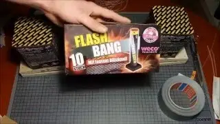 Verleiten eines Batterien-F&auml;chers+ 2 Flash Bang