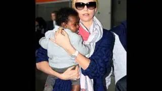 CHARLIZE THERON BIOGRAPHY