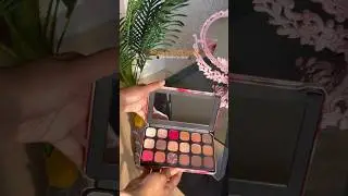 Makeup Revolution Eyeshadow Palette🩷😍 #makeup #eyeshadow #foryou #nykaa #viral #trending #fyp