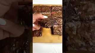 Fudgy brownies 🍫❤️✨ (recipe in description) #shorts