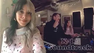 melanie martinez e michael keenan trabalhando na trilha sonora do filme K-12 🏫