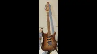 Quick Sunday morning Improv - off the cuff recorded on the Phone (sorry vid qual meh)