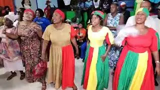 BÒN FÈT MÈT OSANJ KAY OUGAN ILPHRANCE 