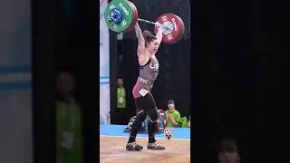 Mattie Rogers (81kg 🇺🇸) with helluva attempt at 144kg / 317lb!  #cleanandjerk #weightlifting