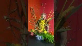 Create Amazing Tropical Flower Designs!