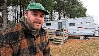 Lake Erie Fish Camp | A Cold Christmas at the Camper