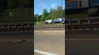 Diesellok rangiert durch den Bahnhof Pressig Rothenkirchen