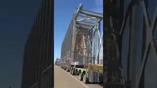 Heavy Haul Convoy Moving Construction Modules