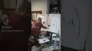 Amazing! Ambidextrous Artist snd Designer