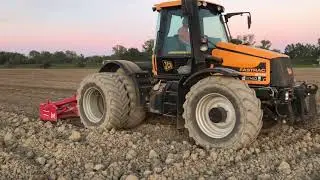 JCB Fastrac 2140 4SW & Erpice Rotante Lely Terra 400-45