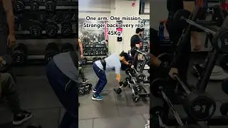 Single Arm Dumbbell Row Exercise #gymmotivation #backworkout #backday #rowing