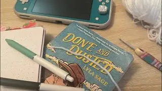 cozy crochet + tiny bookshop on nintendo switch (first impression)