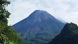 Kubah Gunung Merapi Mlenuk Methuthuk
