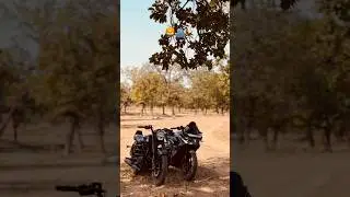 Bullet and R 200 wow 🤩  look kya hi lag rha he?😱gujarat #shortsfeed #viralshort#rider#ktmduke390 ￼